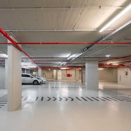 ליסבון Whome | Av. Da Liberdade Deluxe Apartment W/ S-Pool, Gym & Parking מראה חיצוני תמונה